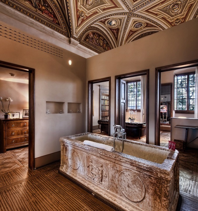 THE MOST INCREDIBLE HOTEL'S BATHROOMS AROUND THE WORLD6