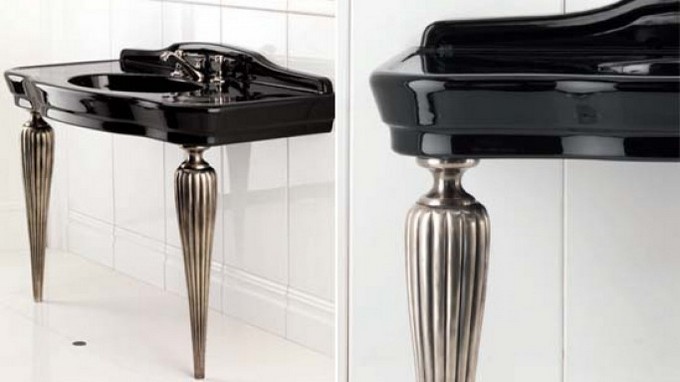 devon_devon_vintage_consoles_for_your_bathroom_z9afs