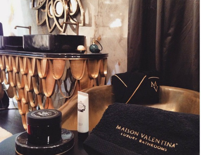 Best-Ideas-to-bring-luxury-to-your-bathroom-towells