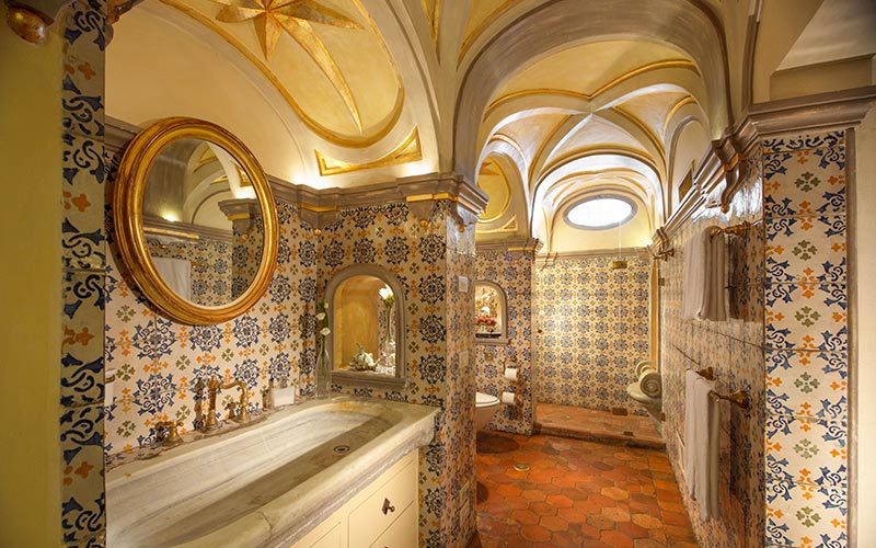 Fantastic Hotel Bathrooms