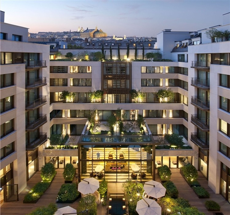 5 Best Hotels in Paris