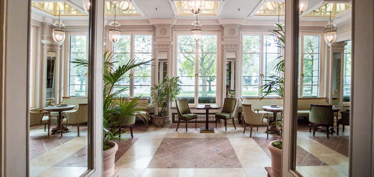 5 Amazing Luxury Hotels in Frankfurt 2018