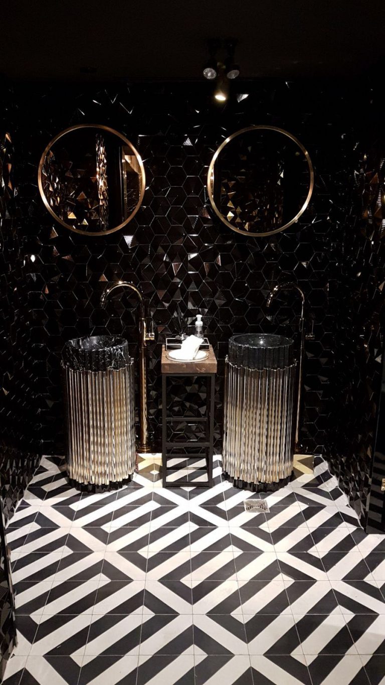 Drake's Restaurant, Drake, Maison Valentina, luxury bathroom, exclusive bathroom, symphony freestanding, Pick 6ix
