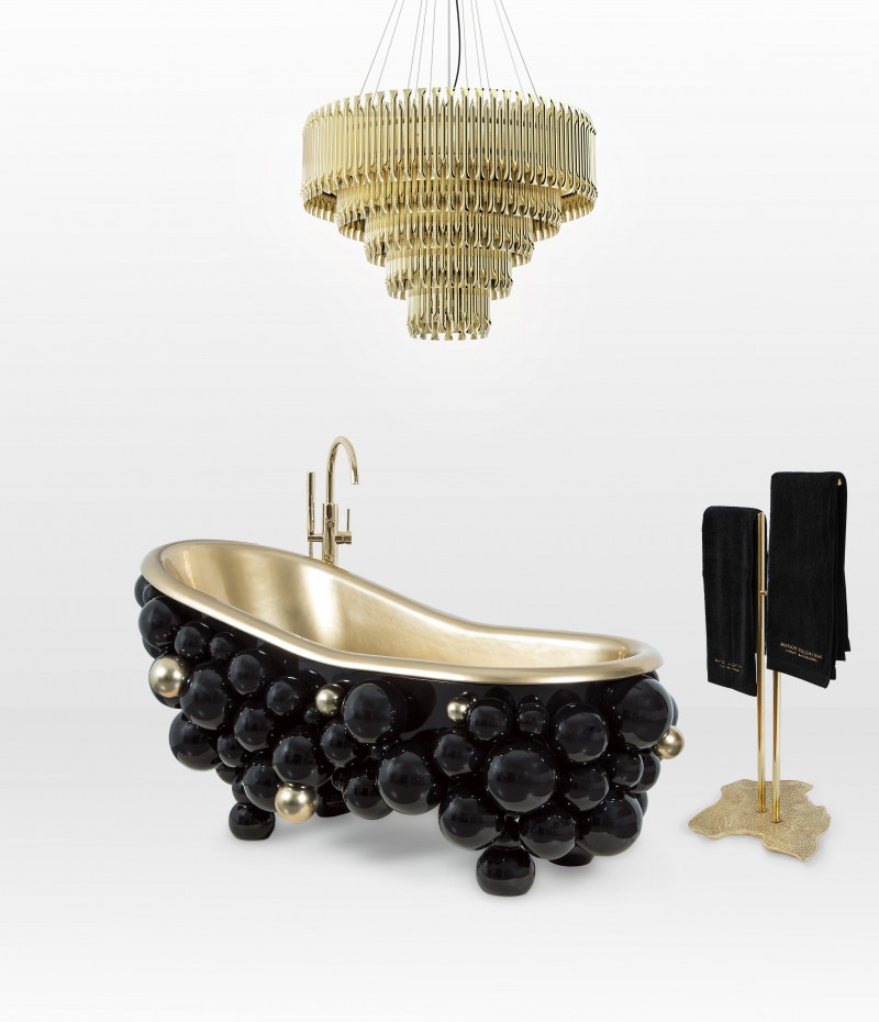 newton-bathtub-eden-towel-rack-matheny-chandelier-1